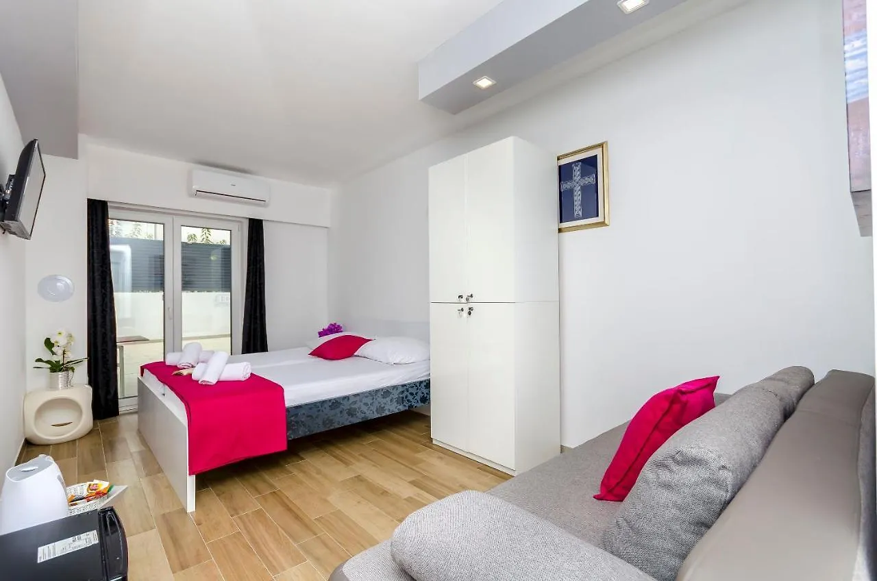*** Gasthof All Saints Suites B&B Kastela Kaštel Štafilić Kroatien