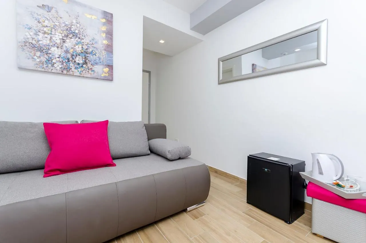 Gasthof All Saints Suites B&B Kastela Kaštel Štafilić